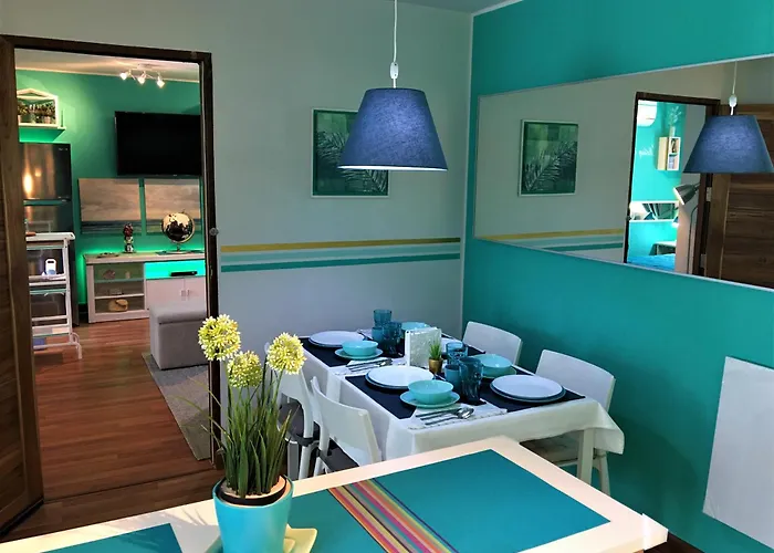 Apartment White Turquoise -2 Bedrooms Apartment- Bangkok
