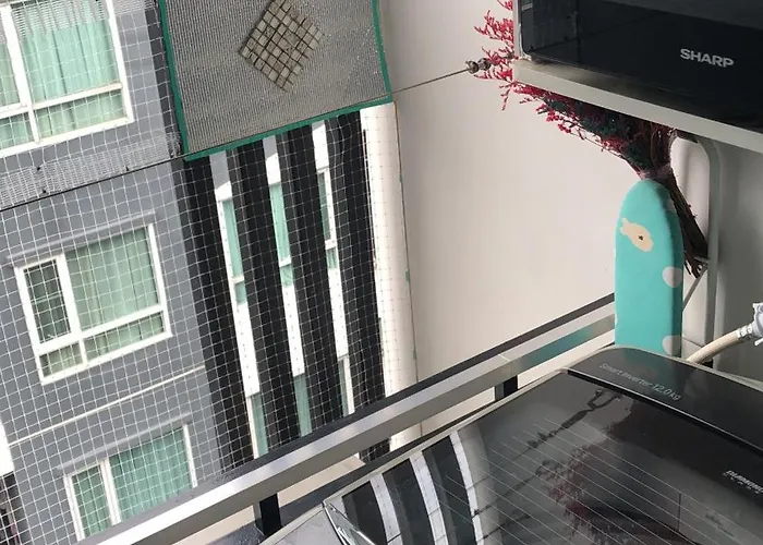 Apartment White Turquoise -2 Bedrooms Apartment- Bangkok